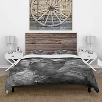 Designart 'Mast of Columbine Collage' Traditional Bedding Set