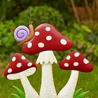 Glitzhome® 32" Metal & Wood Triple Mushrooms Yard Stake