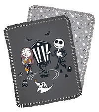 Nightmare Before Christmas 72" Jack & Sally Love No Sew Fleece Throw Kit