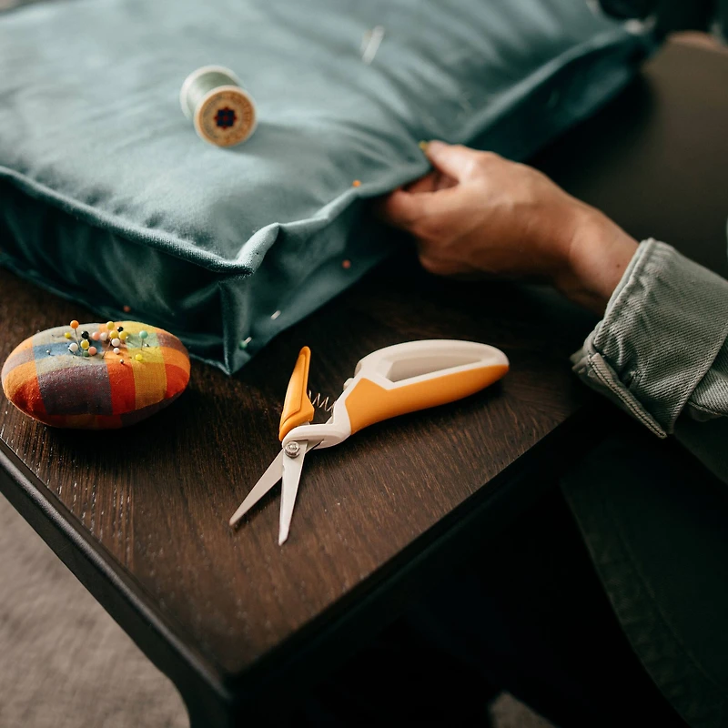 Fiskars® Total Control® RazerEdge™ Scissors