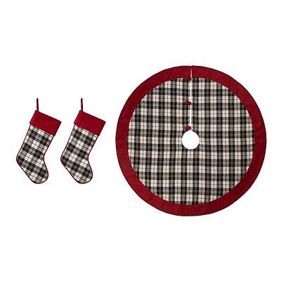 Glitzhome® Black & White Plaid Stockings & Tree Skirt Set