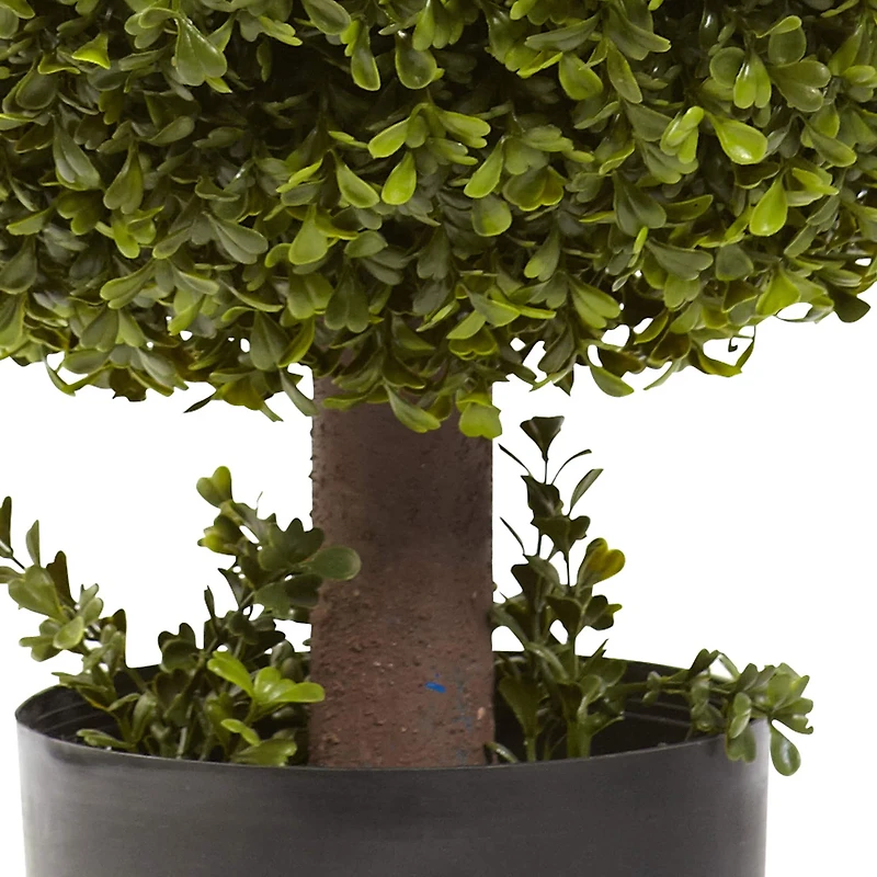 2.5ft. Potted Boxwood Ball Topiary Tree