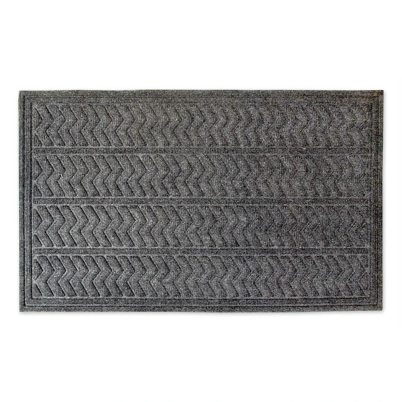 DII® Dark Gray Chevron Floormat