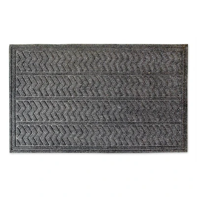 DII® Dark Gray Chevron Floormat