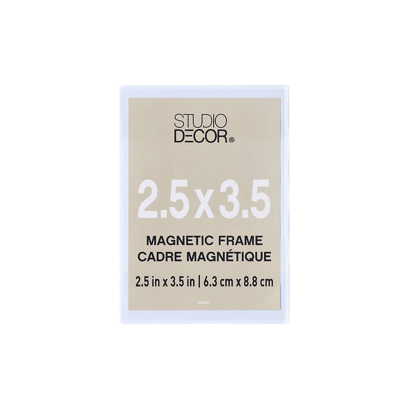 Magnetic Photo Pocket by Studio Décor