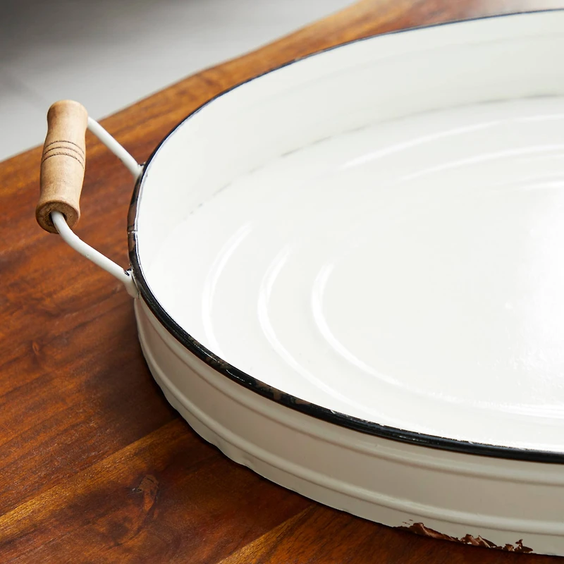 White Metal Farmhouse Tray Set