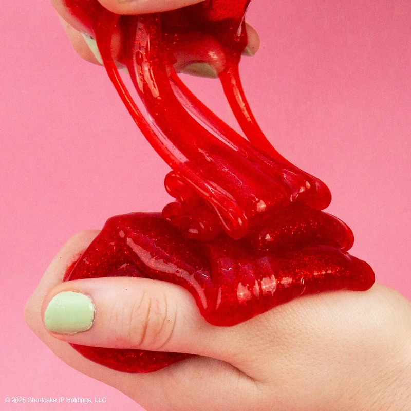 Strawberry Shortcake™ Strawberry-Scented Glitter Slime