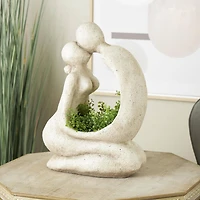 20" Cream Kissing Figures Planter