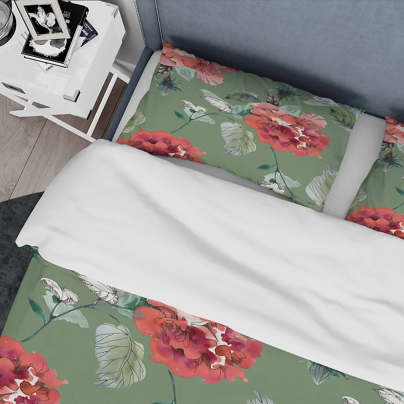 Designart 'Red Flowers in Green Background' Traditional Bedding Set