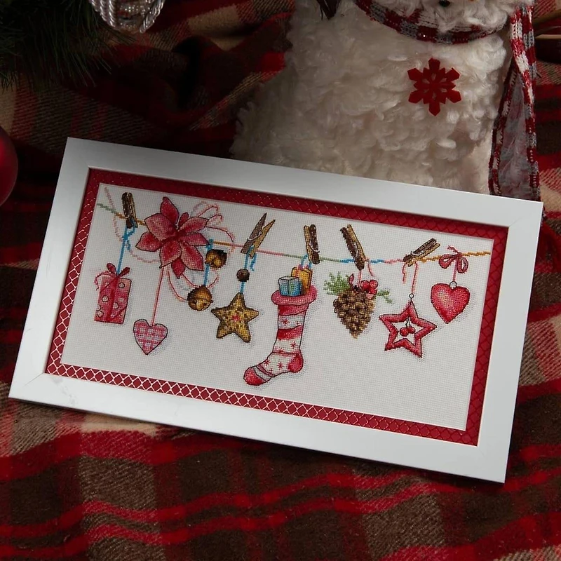 Charivna Mit Cross Stitch Kit Festive Mood