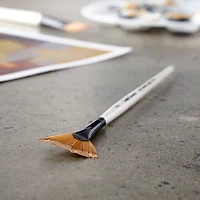 Simply Simmons Short Handle Fan Blender Brush