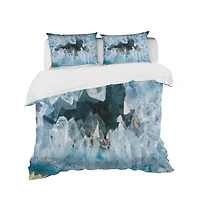 Designart 'Geode Interior with Light Blue crystals' Mid-Century Modern Bedding Set
