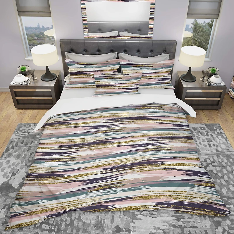 Designart 'Gold Glitter Textured Brush Strokes & Stripes' Modern & Contemporary Bedding Set