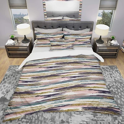 Designart 'Gold Glitter Textured Brush Strokes & Stripes' Modern & Contemporary Bedding Set