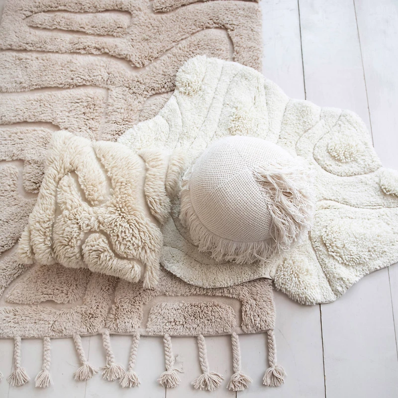 Hello Honey® 71" x 47" Natural Tactile Elegance Hand-Woven Rug