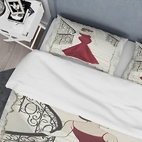 Designart 'Elegance Glam Paris Diva III' Glam Bedding Set