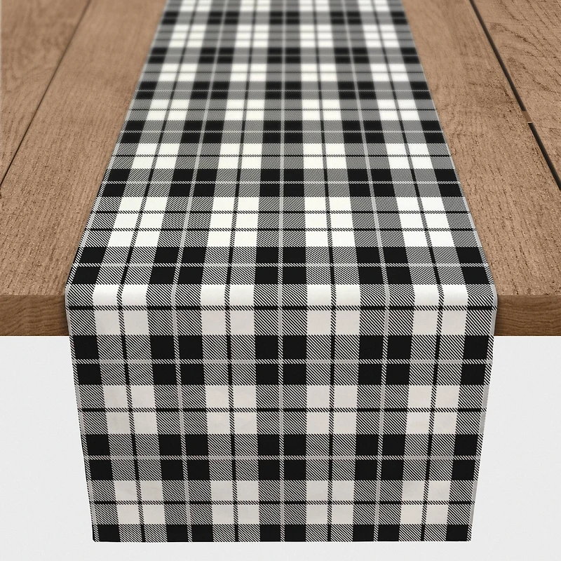 Buffalo Check Plaid Indoor/Outdoor Table Runner