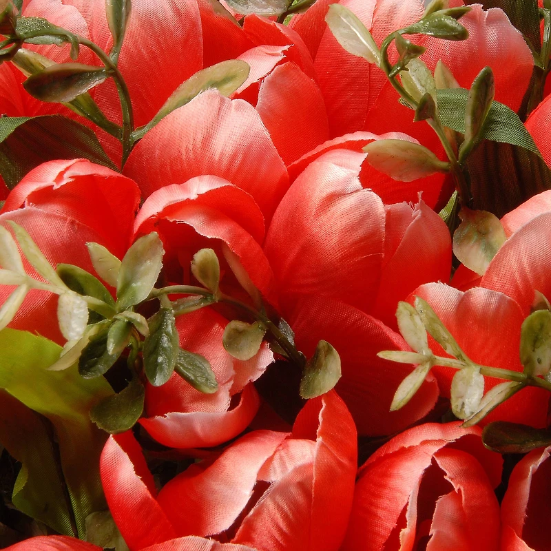 20" Planter with Pink Tulips