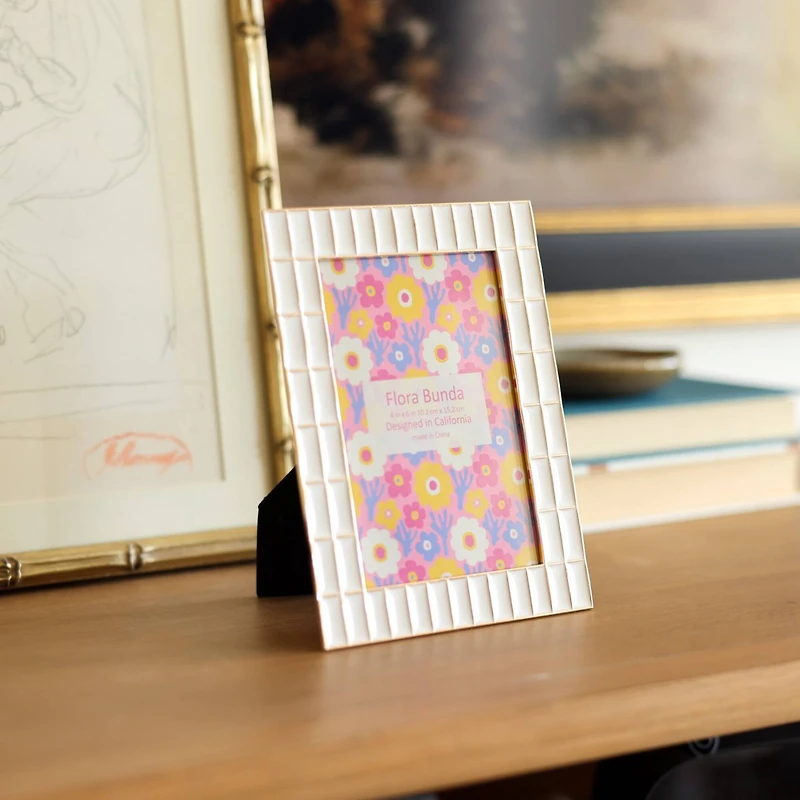 Flora Bunda 4" x 6" Double Brick Wall Zinc Alloy Picture Frame