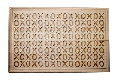 XOXO 17" x 11" Maple Cutting Board