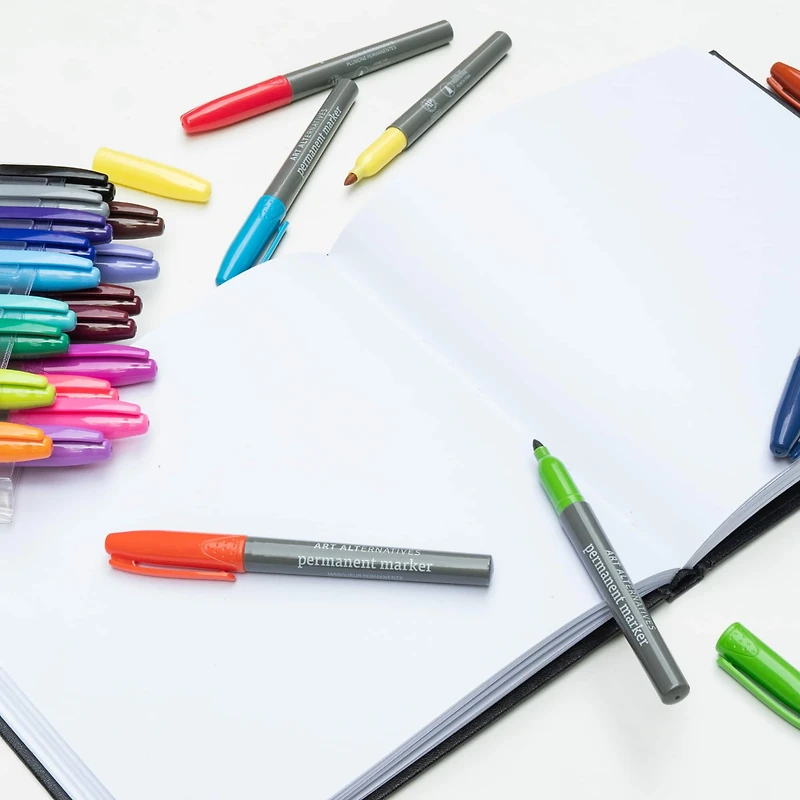 Art Alternatives Silver Fine Permanent Marker Set