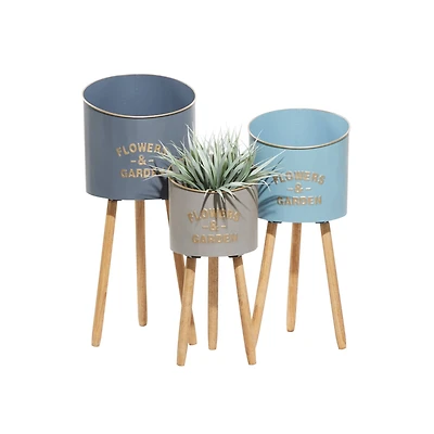Multicolored Metal & Wood Farmhouse Planter Set