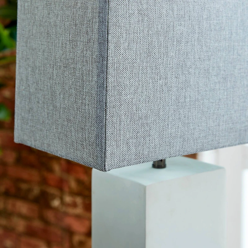 23" White Ceramic Traditional Table Lamp