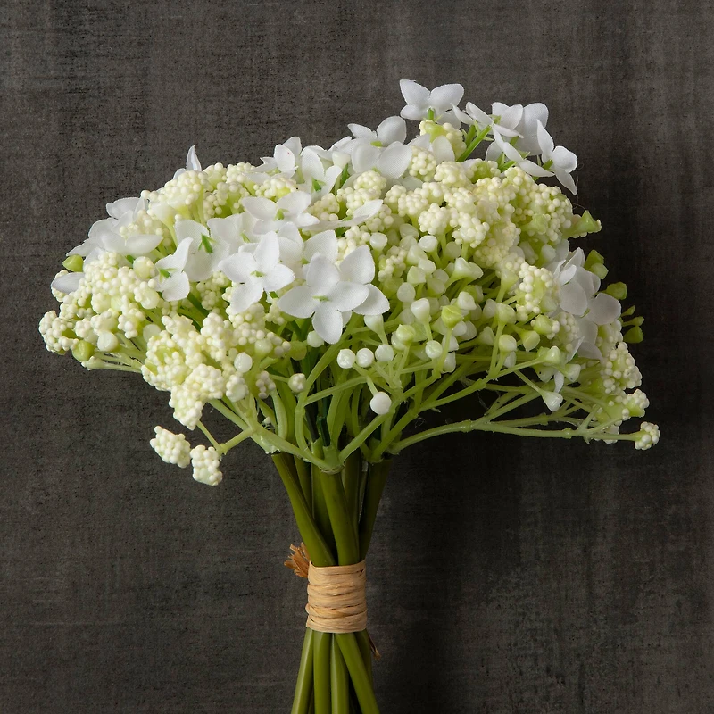 16 Pack: 10" White Baby's Breath Bundle by Ashland®