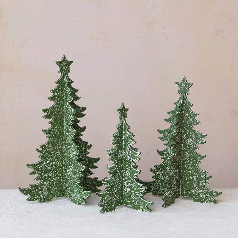 Hello Honey® 18.75" Distressed Green Interlocking Christmas Tree with Star