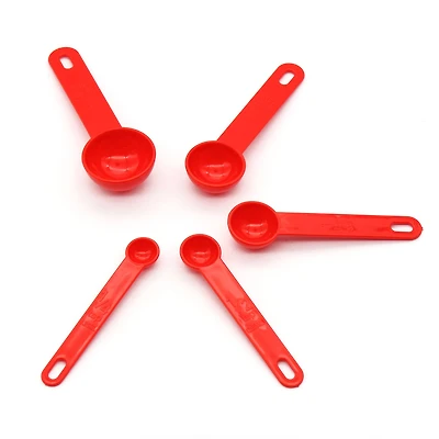 Red Measuring Spoon Set by Fab Finds