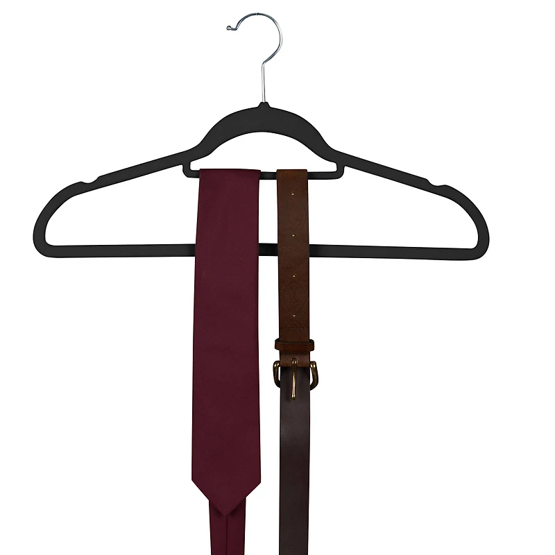 Isaac Mizrahi 17.75" Pack of Velvet Hangers