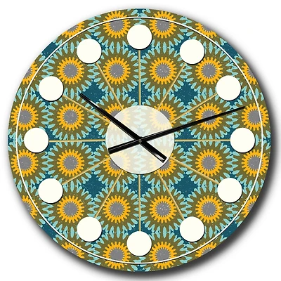 Designart 'Retro Circular Pattern I Mid-Century Modern Wall Clock