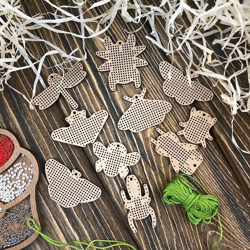 Wonderland Crafts Nature Embroidery Wood Blanks Set
