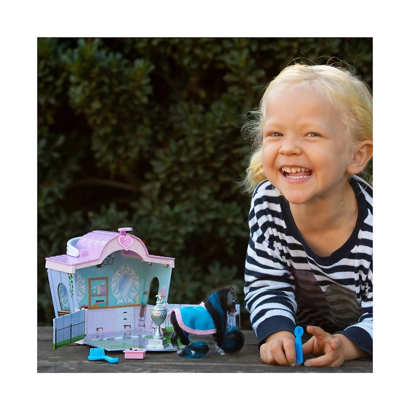 Reeves Breyer Shimmer's Beauty Salon Play Set