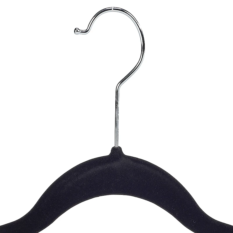 Simplify Slim Velvet Hangers with Clips