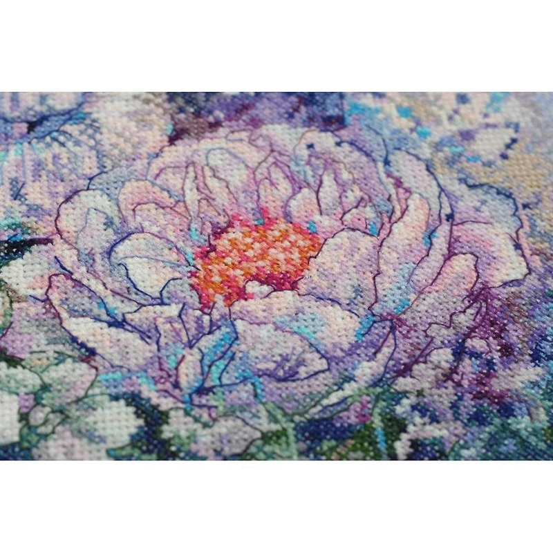 Abris Art Cross White Legends Stitch Kit