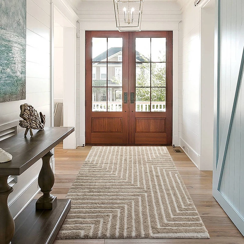 Glitzhome® 5ft. x 8ft. Ivory & Tan Geometric Shag Area Rug