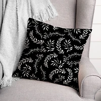 18" Swirly Leaves Indoor/Outdoor Pillow
