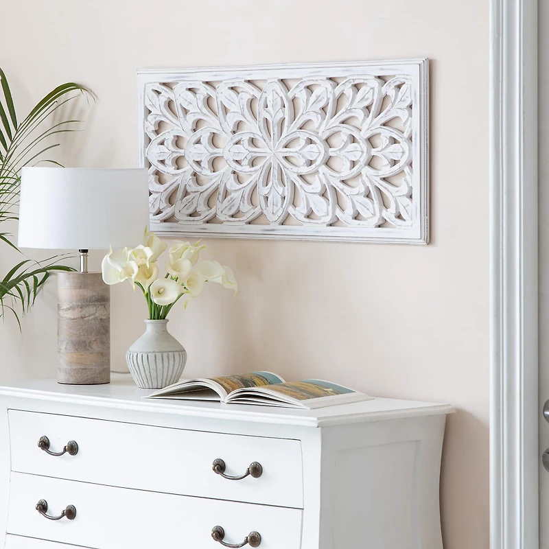 Habitat Augustus White Leaner Wood Wall Medallion