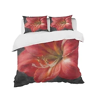 Designart 'Vivid Red Lily III' Shabby Bedding Set