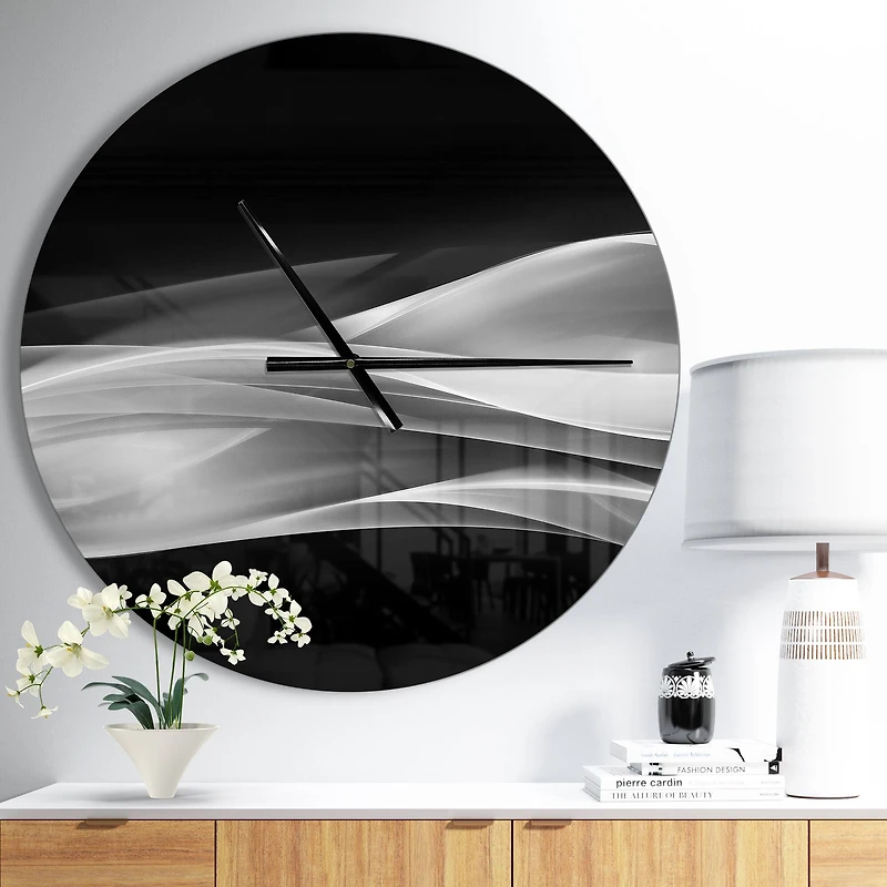 Designart Glittering Silver Pattern Modern Wall Clock