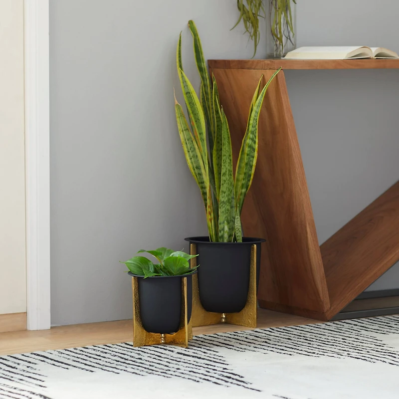 Black & Gold Aluminum Glam Planter Set