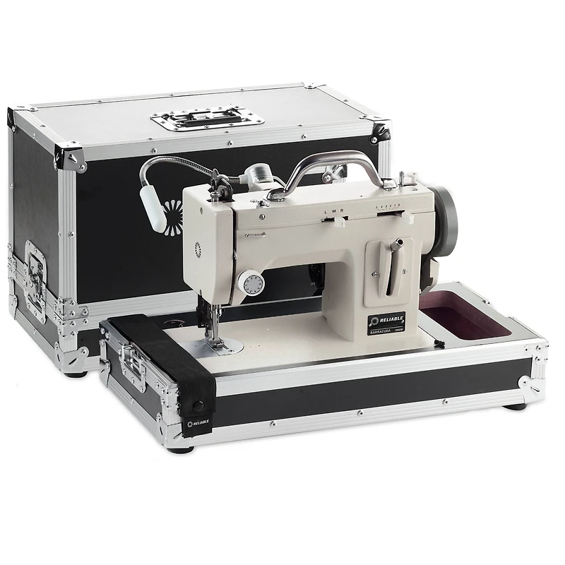 Barracuda 200ZW Sewing Machine with Craftsman Kit