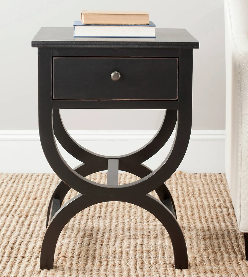 Maxine End Table in Black