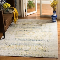 Evoke Distressed Medallion 4' X 6' Area Rug