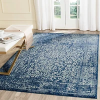 Evoke Distressed Border 4' X 6' Area Rug