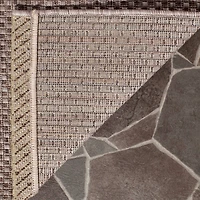 Courtyard Modern 2' X 3'-7" Accent Rug