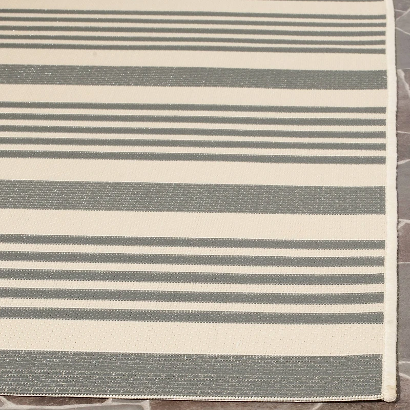 Courtyard Stripe 2' X 3'-7" Accent Rug