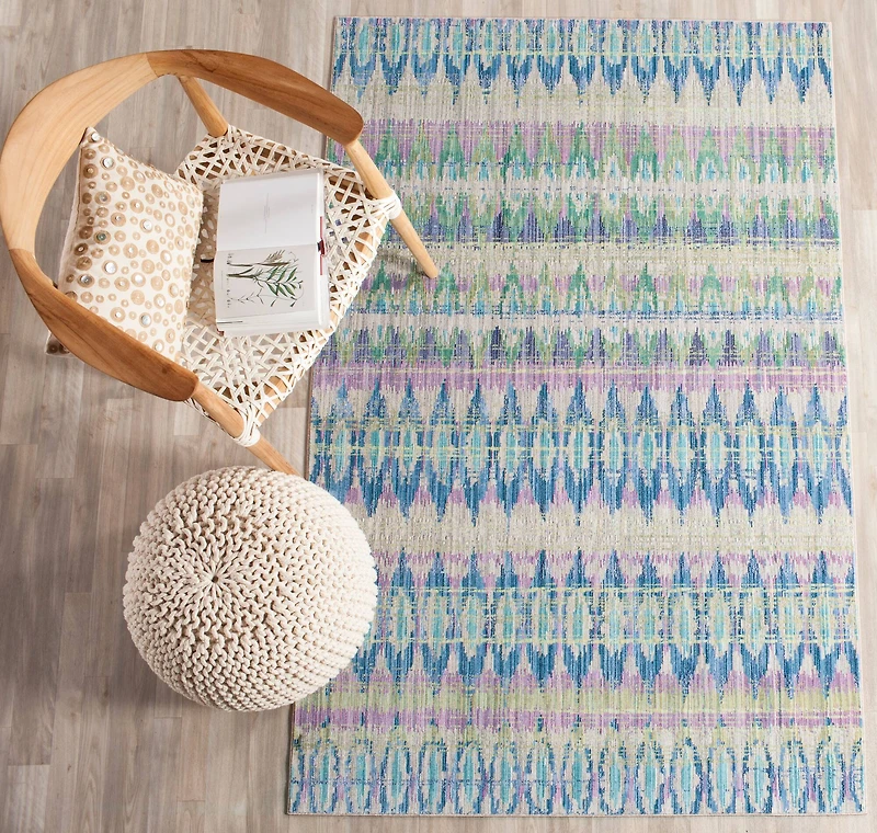 Valencia Exotic-Chic 4' X 6' Area Rug