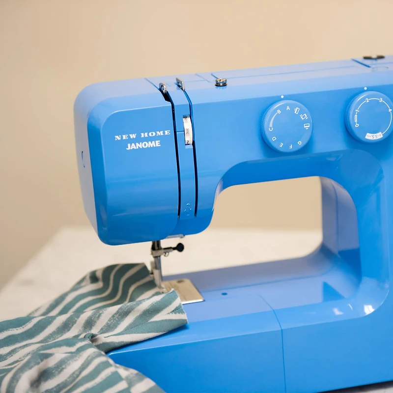 Janome® Blue Couture Easy-to-Use Sewing Machine